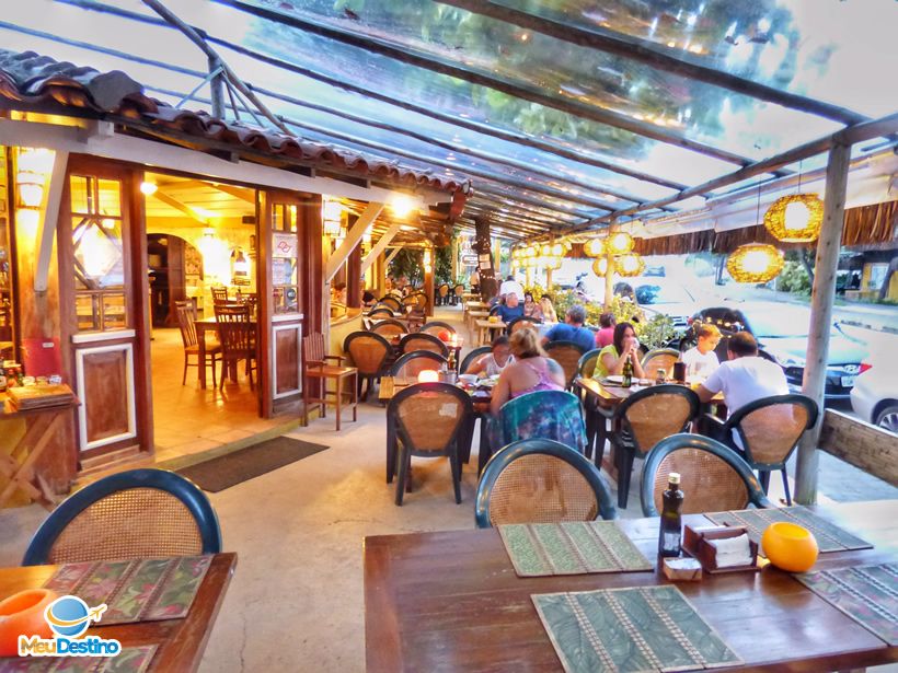 Ilha Deck Bar e Restaurante - Ilhabela-SP
