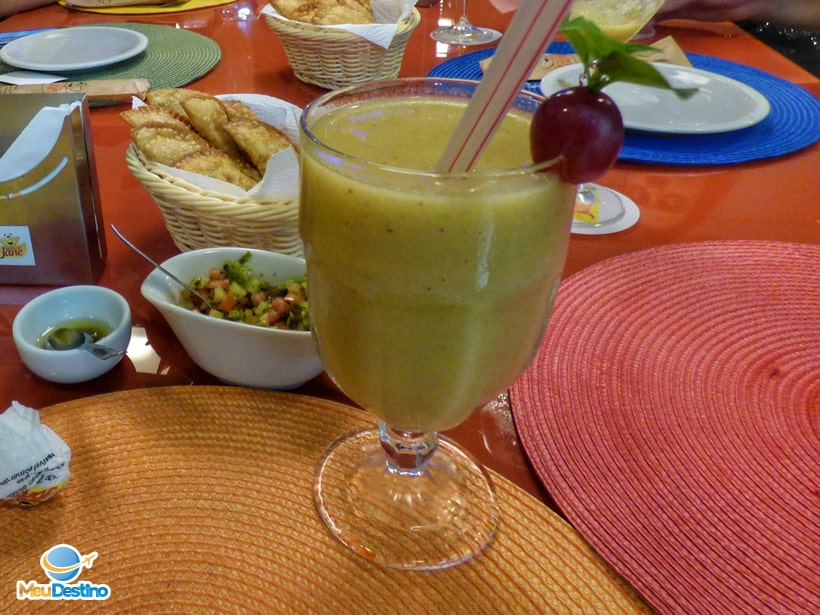 Suco de Mangaba - Restaurante Pastel da Jane - Aracaju-SE