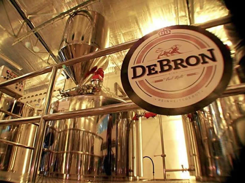 Cervejaria DeBron - Recife Beer Tour