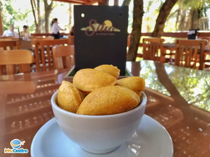 Sítio Bar e Restaurante - Onde comer em Macacos-MG