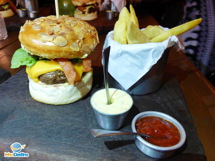Toro Burgers e Beefs - Onde comer em Gramado-RS