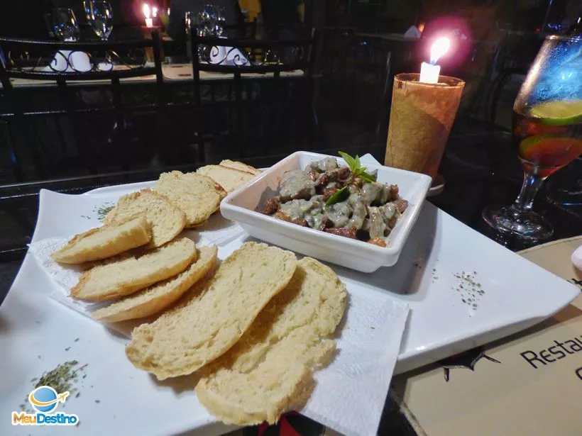 Restaurante e Espaço Cultural Santo Graal