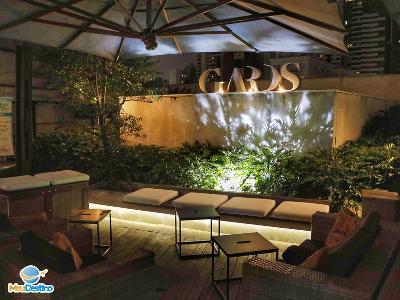 Gards Rooftop Bar - Onde comer em Curitiba-PR