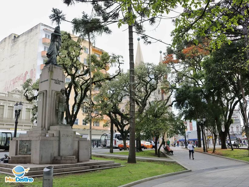Praça Tiradentes - Centro Histórico de Curitiba-PR