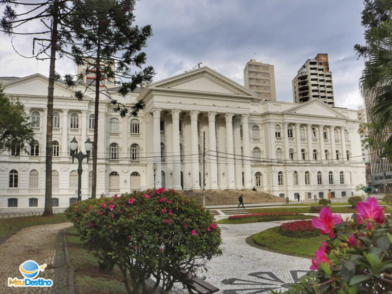 Roteiro A Pé Pelo Centro Histórico De Curitiba-PR - Blog Meu Destino