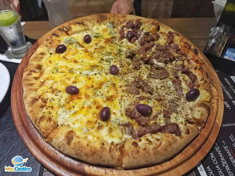 Bendita Massa Pizza e Burguer - Onde comer em Aparecida-SP