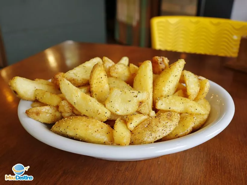 Batatas Rústicas - Degustare Árarosa - Onde comer em Gonçalves-MG