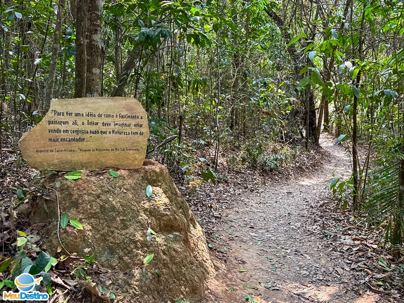 Trilha para Casca D'anta no Parque Nacional da Serra da Canastra - São Roque de Minas-MG