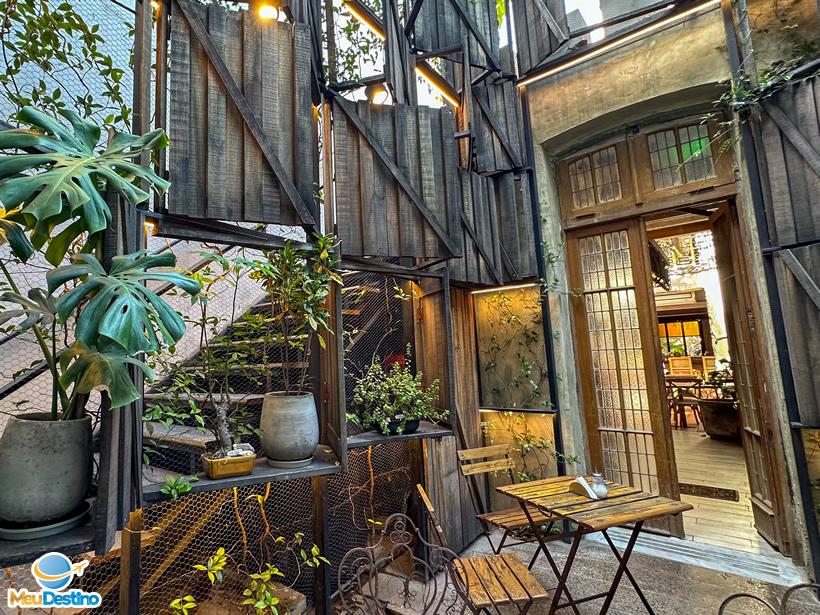 Moshu Treehouse