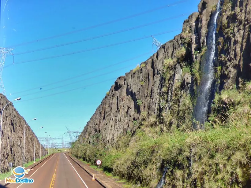 Hidrelétrica Itaipu Binacional - Foz do Iguaçu-PR