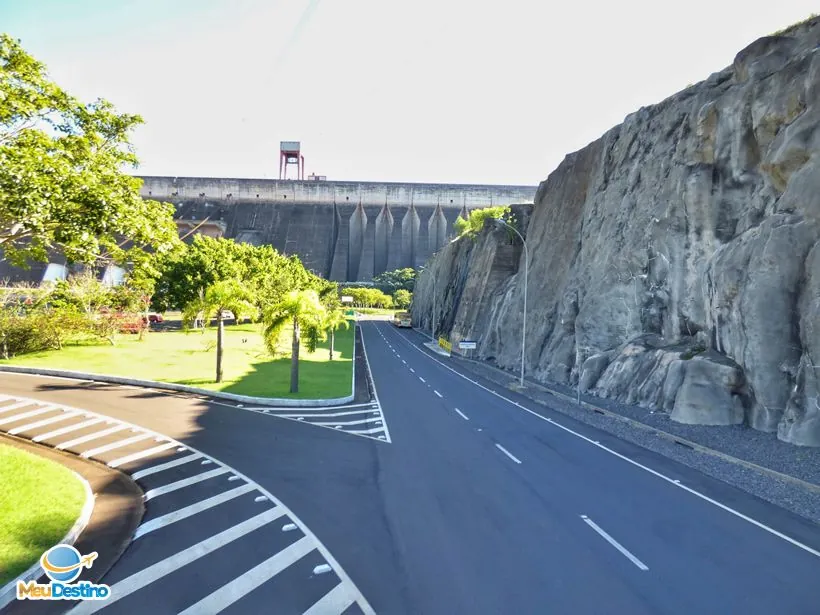 Hidrelétrica Itaipu Binacional - Foz do Iguaçu-PR