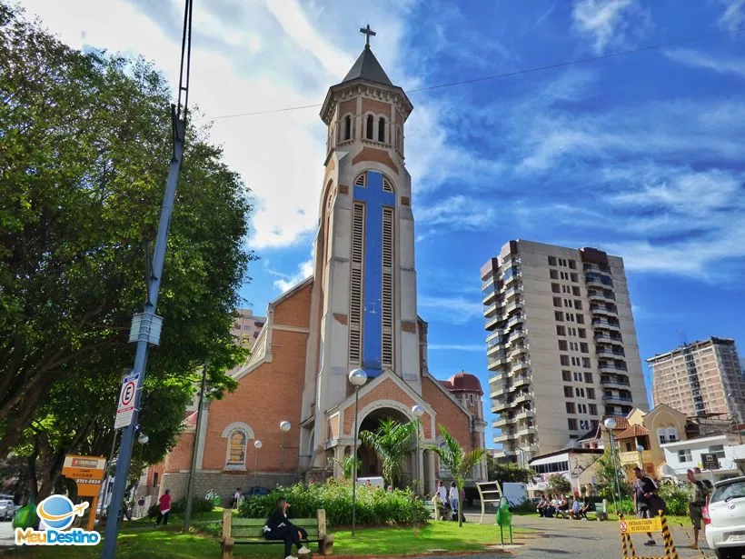 Basílica de Nossa Senhora da Saúde - Roteiro pelo Centro de Poços de Caldas-MG