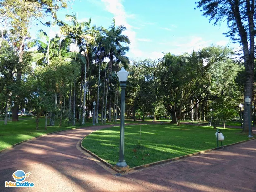 Parque José Affonso Junqueira - Roteiro pelo Centro de Poços de Caldas-MG