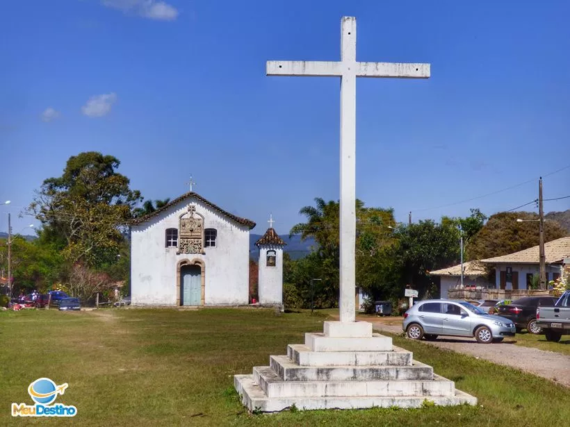 Igreja de Santana - Distrito de Chapada - Lavras Novas-MG