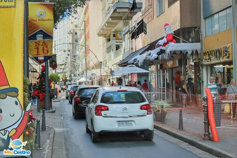 Rua 16 Dezesseis de Março - Centro Histórico de Petrópolis-RJ