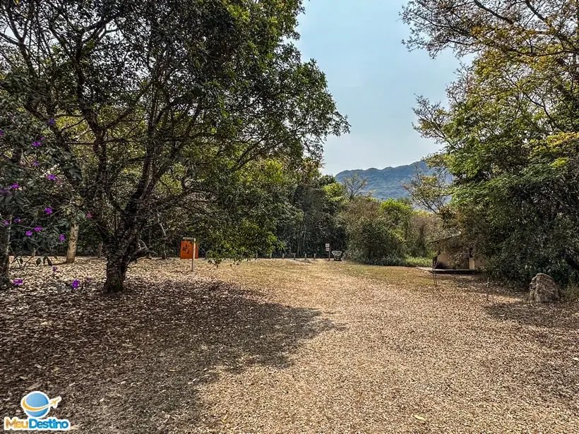 Trilha no Parque Nacional da Serra da Canastra - São Roque de Minas-MG